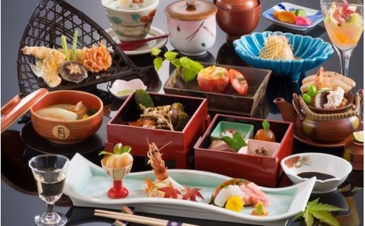 【料亭旅館三田清（みたせ）】　一泊二食付き宿泊券（3名様）【mita0004】