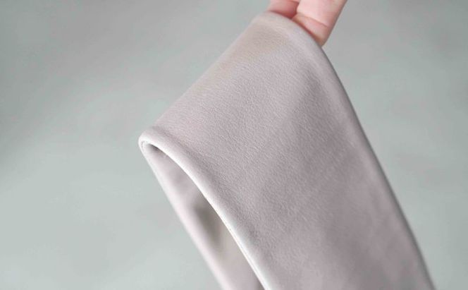 シルキータッチしっとりレザー 軽く柔らかい袋タイプ・ＬＵＡ(ＬＡ００３)＃ペールトープ バッグ ショルダーバッグ レザー 革製品 牛革 日本製  軽量 墨田区 東京