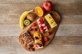 フローズンオープンフルーツサンド4個　MA00002　パンとパンで挟まないケーキみたいなフローズンオープンフルーツサンド