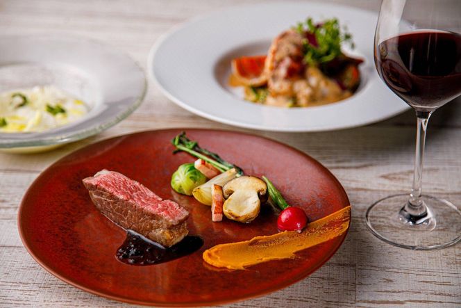 【AKAGANE RESORT KYOTO HIGASHIYAMA 1925】レストラン ルアン 五重塔内部の特別拝観ツアー付きランチペアチケット｜京都 東山 人気リゾート 食事券［ 法観寺 五重塔 八坂の塔 特別拝観ツアー アカガネリゾート フレンチ ランチ 食事券 チケット ギフト券 2人 美食 グルメ 人気 おすすめ 記念 お祝い 旅行 観光 食事 ふるさと納税 ］ 261009_A-LS009