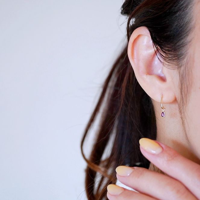 【ジュエリー】K10 イエローゴールド  ロードライトガーネット 揺れる ピアス 保証書付 SR-2223　 242-001-b