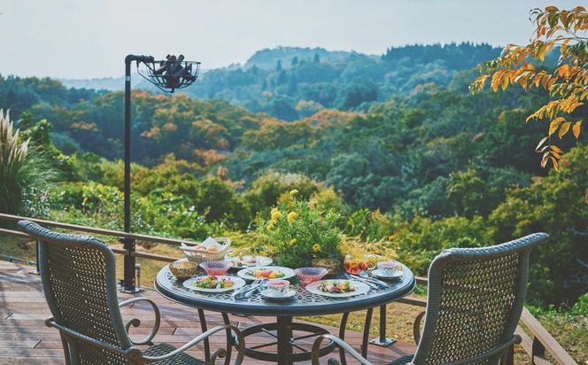 Auberge フレンチの森 宿泊利用券 1泊2食付き ペアチケット 淡路島 旅行券 観光 クーポン 1泊2食付き 宿泊券