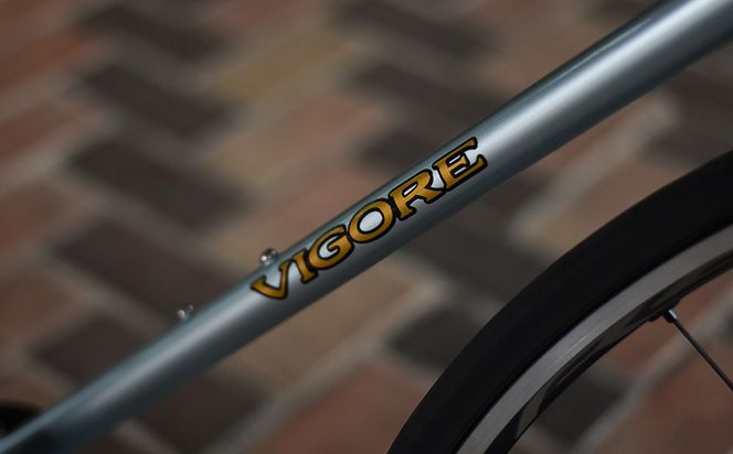 【VIGORE】ラグ付きハンドメイドロードバイク「70next」Di2｜京都 自転車 ロードバイク 人気ブランド［ 自転車 ロードバイク クラシカル 最先端 おすすめ 高級 スポーツ アウトドア ツーリング サイクリング お取り寄せ 通販 送料無料 ふるさと納税 ］ 261009_B-QQ19