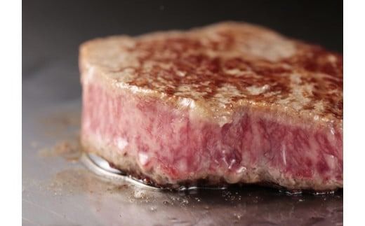 【美味しい宮崎牛専門店ミヤチクからお届け】A4等級以上 宮崎黒毛和牛 ヒレステーキ 2枚セット（牛肉 黒毛和牛 肉 お肉 ヒレ ステーキ）