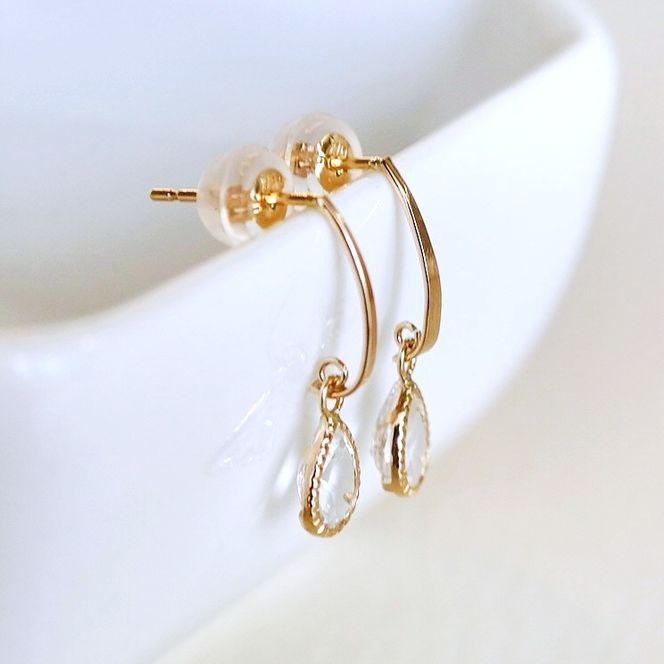 K10YG(10金) イエローゴールド 揺れる ホワイトトパーズ アンティーク ピアス 保証書付 SR-2223-1 242-043-c