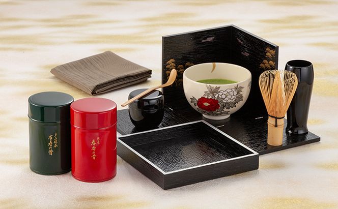 京都清水野点箱セット(宇治抹茶100g×2缶)〈宇治抹茶 抹茶 粉末 お茶 茶 緑茶 茶道 セット 茶箱 石臼挽き 伝統 抹茶碗 工芸品 日用品 飲料〉 飲料類 