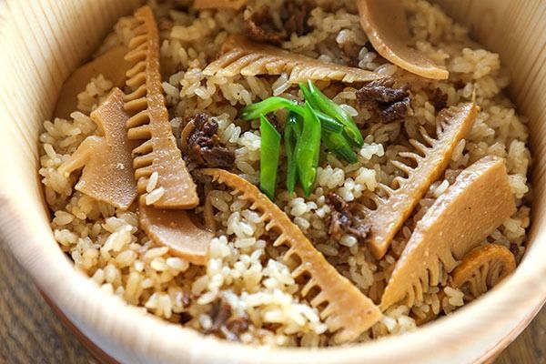 庄内産 孟宗筍and山形牛炊き込みご飯の素 2合用 タケノコ たけのこ 山形牛 炊き込みご飯 素