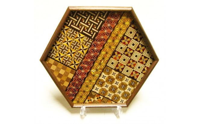 【箱根寄木細工　六角盆】 142069_CW099