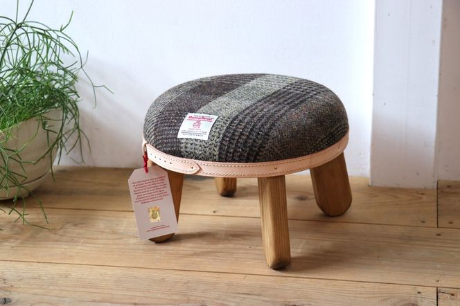 まぁるいスツール【ブラウンチェック】 子供 椅子イスキッズ HARRIS TWEED（ハリスツイード） Z126VC03
