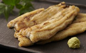 【国産】老舗3代目の手焼きうなぎ2尾（秘伝のたれ付）白焼き K1199 