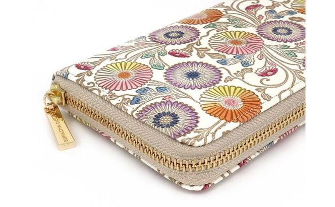 【文庫屋大関】 大容量　ぐるっとファスナーの長財布　更紗菊【皮革工芸品】 ファッション小物 民芸品 