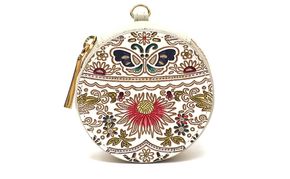 【文庫屋大関】マカロンポーチ 茉莉花＜珊瑚＞【皮革工芸品】 ポーチ ミニポーチ 小物入れ アクセサリー入れ イヤホン入れ 収納 保管ケース 手のひらサイズ  本革 革 皮革 工芸品 工芸 雑貨 ギフト プレゼント 日本製 東京