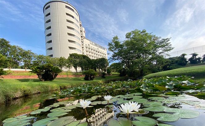 【2026～2027年度シーズン期間利用可能】ゴルフコース 一般全日ペアプレー券 1R北コース18ホール 空知川ラベンダーの森 北海道 富良野市 芦別市