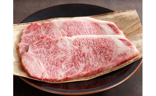 【定期便6回】カネ吉山本近江牛ごちそう定期便E【Y174W】（国産牛　和牛　ブランド牛　ブランド和牛　黒毛和牛　牛肉　肉　高級　人気　おすすめ　神戸牛　松阪牛 に並ぶ 日本三大和牛 近江牛）