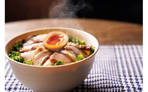 【カット済】チャーシュー切落 約2kg（500gx4P） 時短 料理 簡単 ラーメン おつまみ 丼 チャーハン お弁当 おかず スライス 煮豚 焼き豚 チャーシュー 肉 豚肉 ブタ肉 豚バラ おつまみ ボリューム 晩酌 たれ 醤油 欲張り ご飯のお供 H166-029