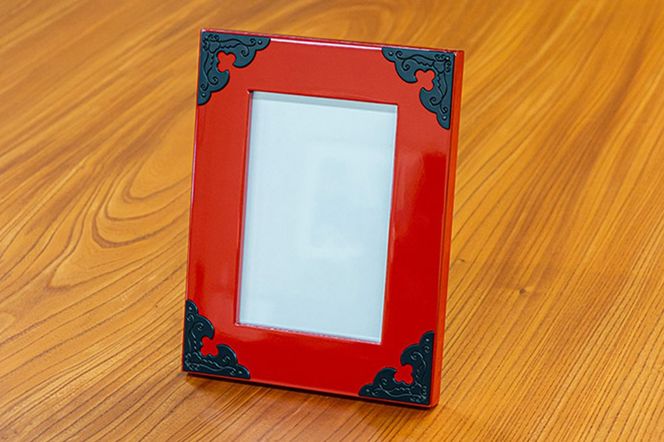 仙台箪笥 フォトスタンド 朱色漆塗り SB-003E 小型 高級 工芸品 伝統 写真立て|06_kyk-790201