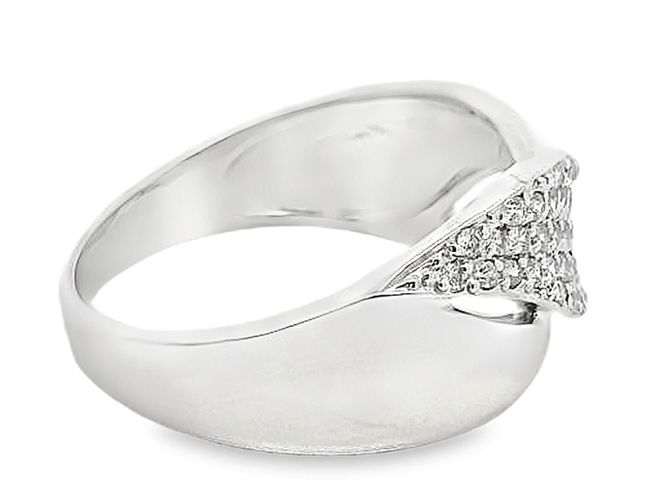 PT900　ダイヤモンドリング　RADR-3083　188-093