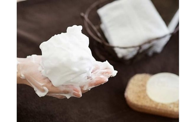 結の香 ホワイトセラム(美容液)・ホワイトリフトローション(化粧水)・ボタニカルクリア石鹸セット 【etk017-01】