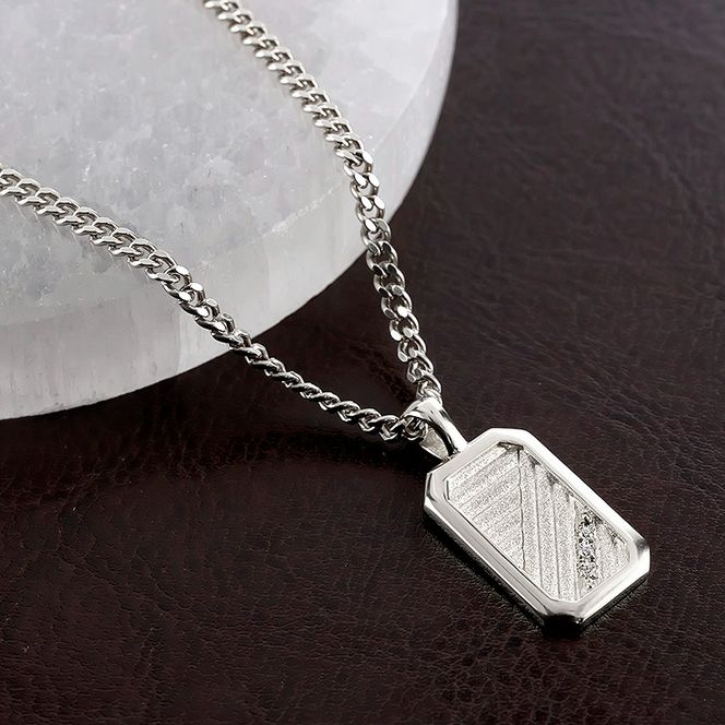 プラチナ ネックレス インゴット型 喜平用 ペンダントトップ 大きめ プレート ダイヤモンド pt900 ダイヤ 人気 シンプル ジュエリー おしゃれ 大人 普段 使い 230404102dpmbauni-e SWAA293