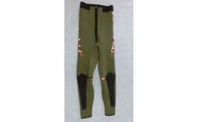 【泉フィルター株式会社】鮎タイツ20 III（黒×オリーブ）