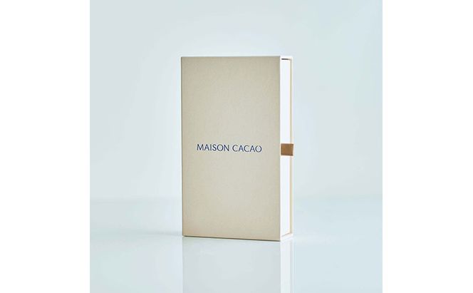 MAISON CACAO メゾンカカオ アロマ生チョコレート 2種セット（16粒×2箱）70％カカオ 海塩 マカダミア ギフトボックス入 冷凍配送 神奈川県茅ヶ崎市