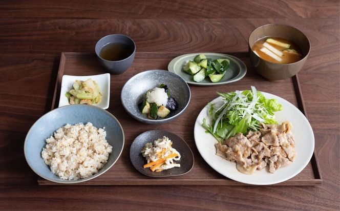 【高島屋選定品】＜FILE FURNITURE WORKS＞木製トレー(W45×D30)/ウォールナット/L｜京都 家具 トレー 人気ブランド［ 京都 家具 インテリア おしゃれ 人気 おすすめ 東京 田園調布 ショールーム オーダーメイド お取り寄せ 通販 ふるさと納税 ］ 261009_A-AAU018