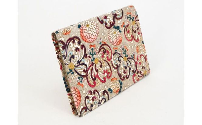 ケース パーソナルホルダー 乱菊 赤紫 文庫屋大関 ポーチ 通帳ケース 通帳入れ カードケース パスケース 通帳 収納 保管ケース 本革 革 皮革 工芸品 工芸 雑貨 和柄 和 日本製 東京