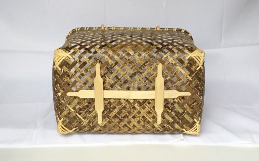 【 ハンドメイド 】 竹細工 虎竹 四ツ目 買い物篭 バッグ かご カゴ 篭 若鮎クラフト 工芸品 日用品 雑貨 インテリア バンブー 職人 手作り 上品 高級感 おしゃれ 国産 土佐 高知県 高知 四万十市 四万十 しまんと お取り寄せ 25-83