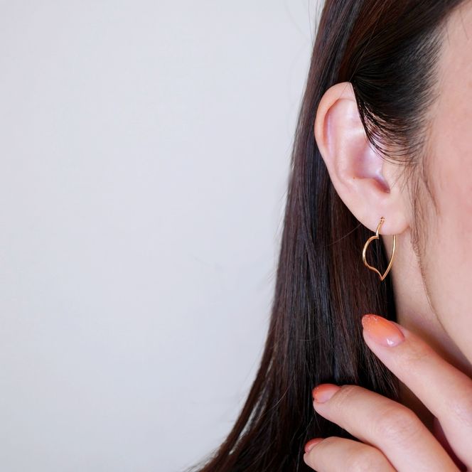 K18 イエローゴールド ハート フープ ピアス 保証書付 KO-0026 SWAD027