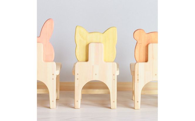 木製キッズチェア 『こども椅子』（ねこ バナナ色） │パイン材 ハンドメイド 子供用 キッズチェア おしゃれ 子供用家具 WoodPark 和歌山県美浜町