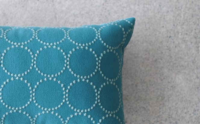 【 選べるカラー 】 ミニクッション 長方形 タンバリン生地 ブルー グレーブルー キャメル エクリュ オレンジ 約42×26cm ミナペルホネン 秋山木工 秋山木工株式会社 国産 静岡県 藤枝市