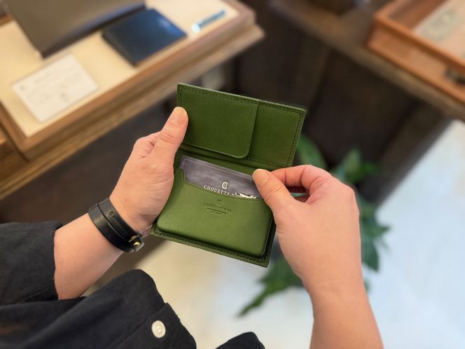 革職人が作る牛革名刺入れ Card case［GRN］ 304018_AX27VC03