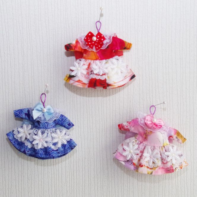 おやゆび姫のワンピースとお守りうさぎ【うさぎ 人形 童話 インテリア 手作り】(CF203)