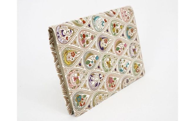 【文庫屋大関】パーソナルホルダー　花と猫＜ミックス＞【皮革工芸品】 民芸品 雑貨 日用品 ファイル 多用途 牛革 