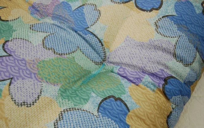 硬めの寝心地 インド綿100％ 手作り綿わた敷きふとんシングルロング　増量タイプ　側生地：ピンク mrst0001-1