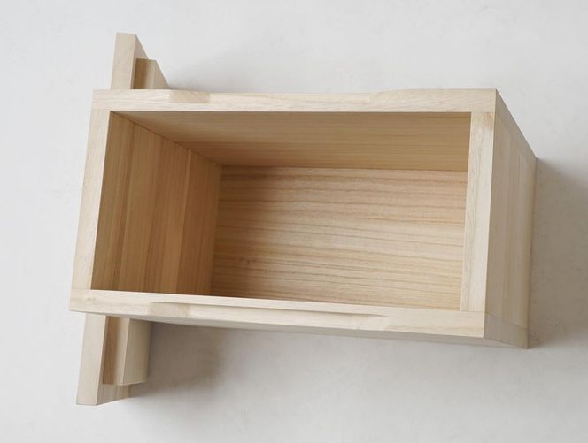 山陽総業株式会社 桐製 米びつ 10kgサイズ【配達不可：北海道・沖縄・離島】 工芸品 雑貨 日用品 米の保管 