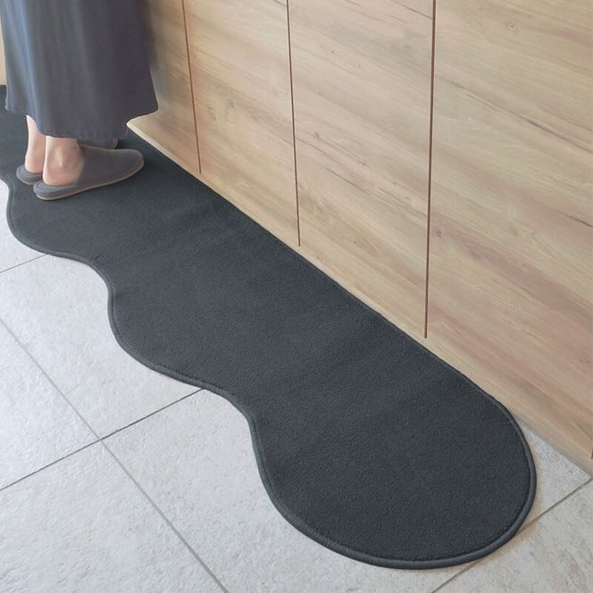 diw0005 北欧風キッチンマット ラグマットタイプ 45×150cm ピーナッツ型 チャコール 抗菌防臭 SEK 織人しきもの屋工房
