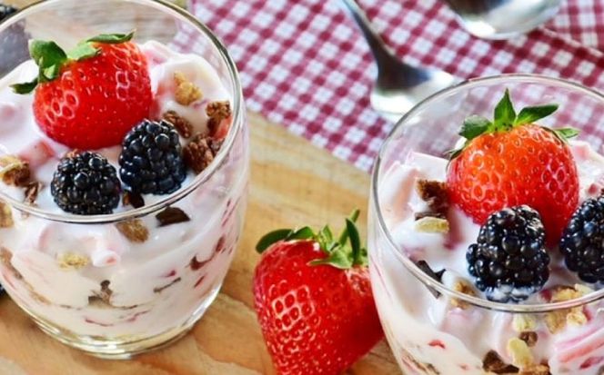 【先行予約】福岡県 糸島市産 完熟 あまおう いちご （約270g×2パック） 【2026年4月以降順次発送】 糸島市 / mhshops / 苺 イチゴ[AKQ001]