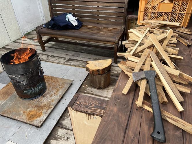 伊賀の薪 5kg 焚付け用小割り (長さ33cm・太さ約4cm) 242161_ET002