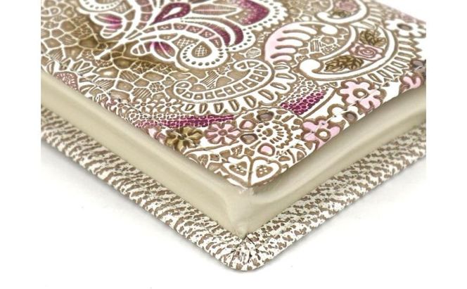 【文庫屋大関】箱まち小銭入れ アンティークレース〈ピオニー〉【皮革工芸品】 革製品 工芸品 民芸品 牛革 財布 小銭入れ 小物入れ お祝い ギフト プレゼント 墨田区 東京都