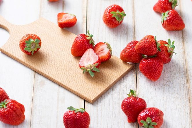 【2025年12月より順次発送】福岡産あまおうギフト箱 約300g（12～15粒）【南国フルーツ株式会社】_HA1904