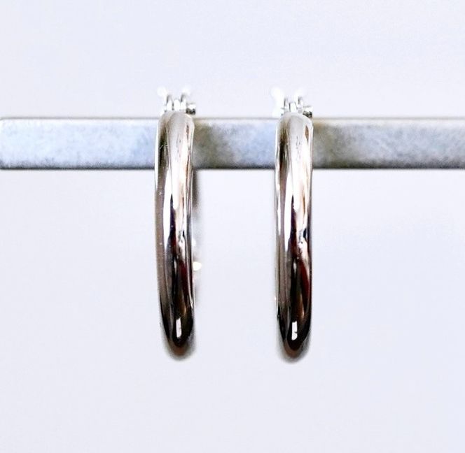 Pt900 プラチナ 地金 パイプ フープ 定番 ピアス（直径15mm) 保証書付 KO-0077 SWAD104