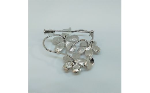 90-08伊勢志摩あこや本真珠ブローチ(さくら)SV製