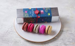 完熟茅ヶ崎マカロン 5個入り お菓子 スイーツ 洋菓子 ショコラ ショコラフロマージュ ピスタチオ あまおうヴァニーユ 沖縄ロイヤルミルクティ 化粧箱入り