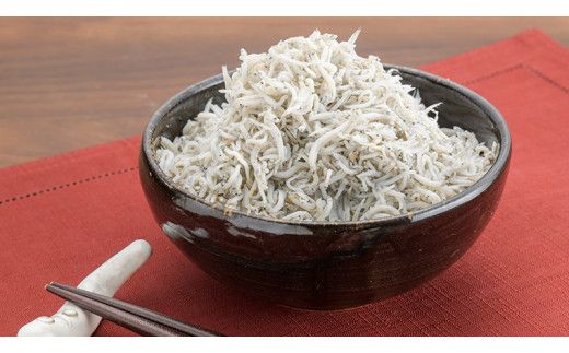 茨城県産 しらす干し 1kg ( 共通返礼品：茨城県 大洗町 ) シラス干し しらす シラス 業務用 冷凍 魚介 海鮮 しらす丼 離乳食 箱 [DD001us]