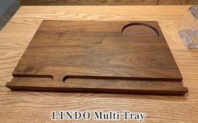 LINDO Multi Tray マルチトレイ キッチン 配膳 用品 グッズ ナチュラル 工房 自然 ウォールナット 無垢材 職人 手作業 箸 カップ スプーン 配置 朝食 ティータイム おやつ 