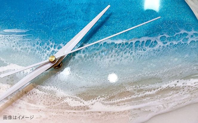 レジンアート 『波の時計』 壁掛け時計 インテリア 雑貨 時計 壁掛け おしゃれ 沖縄市 / Kays Artistry[BCAG022]