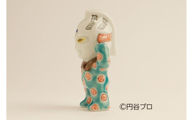 九谷焼　ウルトラセブン　岡田絹代 172111_CY3067