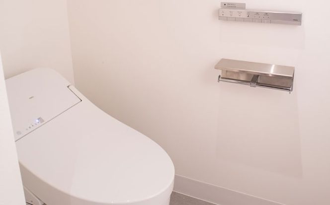 レフ沖縄アリーナ by ベッセルホテルズ スタンダードルーム 1泊2日 宿泊券 (1〜2名様/朝食付き) 宿泊利用券 沖縄旅行 ホテル チケット ギフト 沖縄市 / 株式会社すこやかホールディングス[BCAP002]