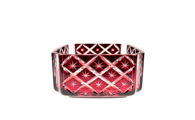 紅　四角鉢　矢来に星繋ぎ　食器 器 小鉢 インテリア ソーダガラス 江戸切子 民芸品 工芸品 伝統工芸品 日本製 桐箱 プレゼント ギフト 贈り物 東京都 墨田区